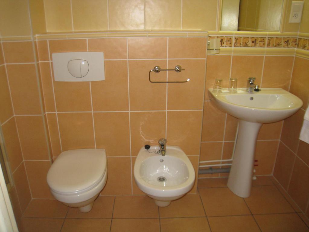 Atlantic Hotel 3*